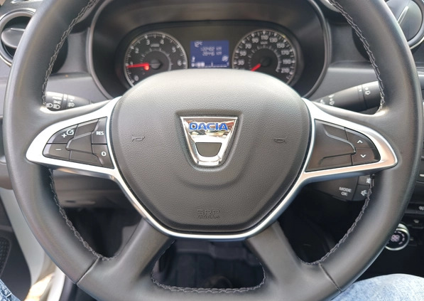 Dacia Duster cena 48900 przebieg: 120000, rok produkcji 2019 z Leśna małe 326